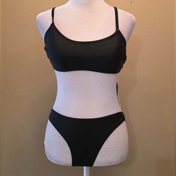NWT Cupshe 2 Piece Black Bikini Set. Top & Bottoms Size Small - Picture 2 of 8